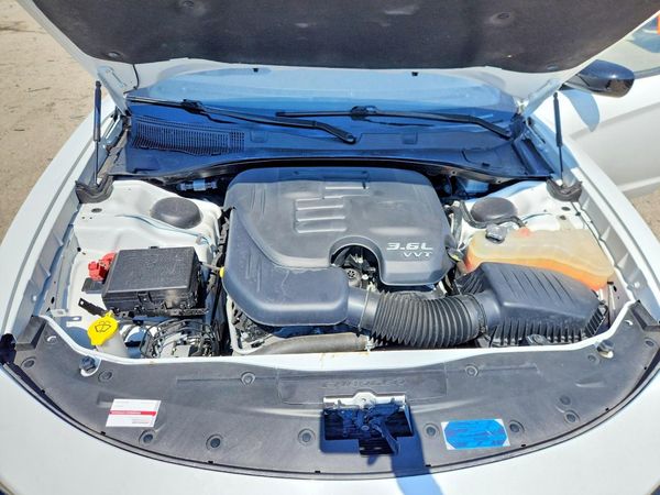 2023 DODGE CHARGER SXT — Engine bay