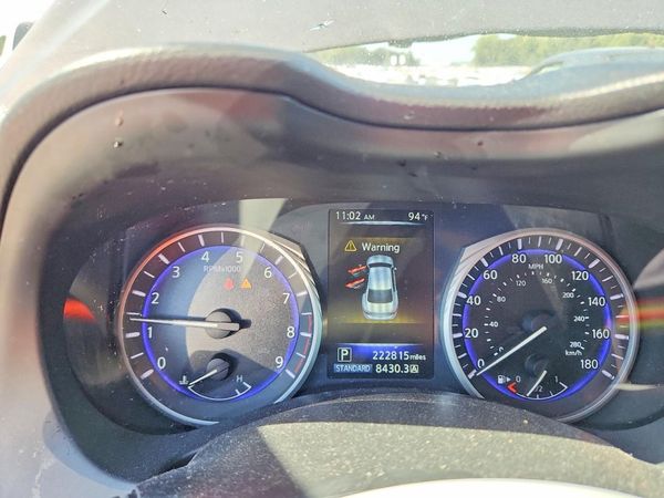 2015 INFINITI Q50