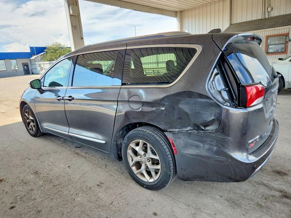 2018 CHRYSLER PACIFICA