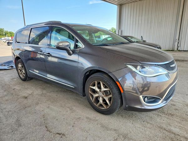 2018 CHRYSLER PACIFICA