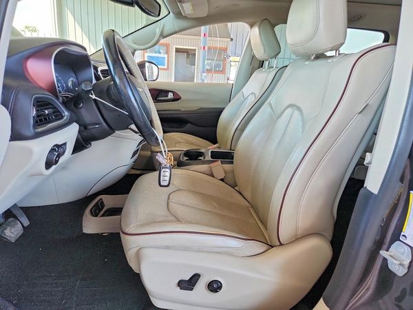 2018 CHRYSLER PACIFICA