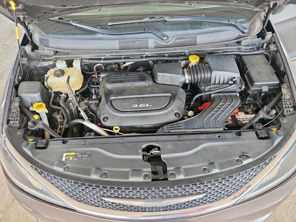 2018 CHRYSLER PACIFICA