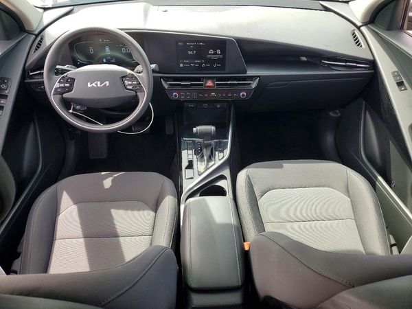 2025 KIA NIRO LX — CKPT