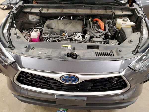 2021 TOYOTA HIGHLANDER