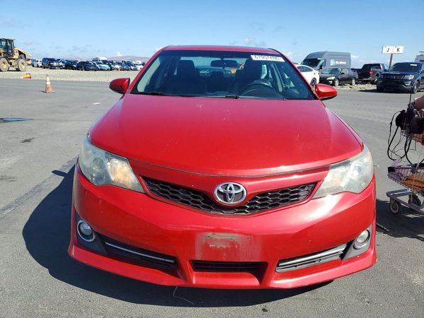 2012 TOYOTA CAMRY