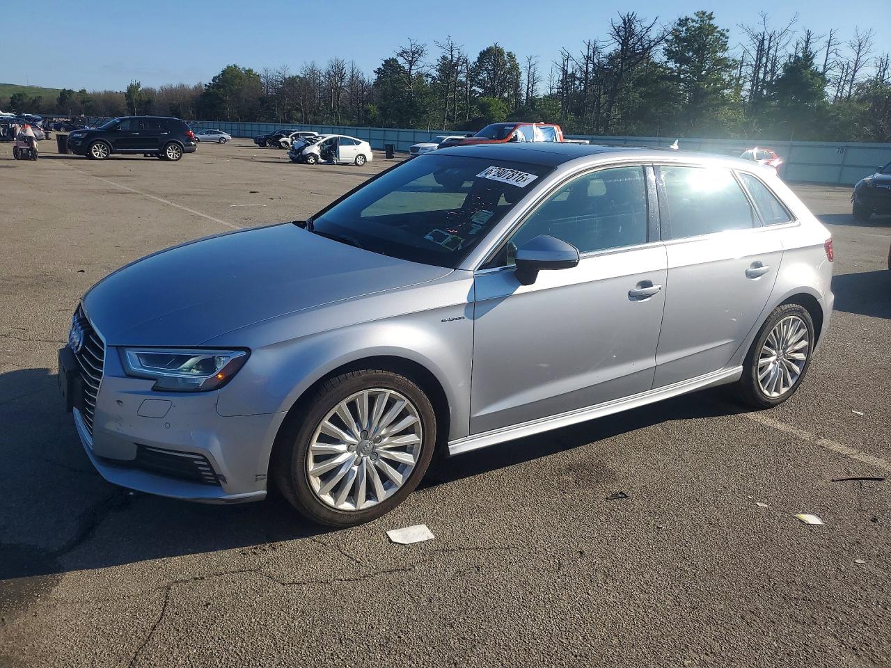 2017 AUDI A3 e-tron Premium Plus