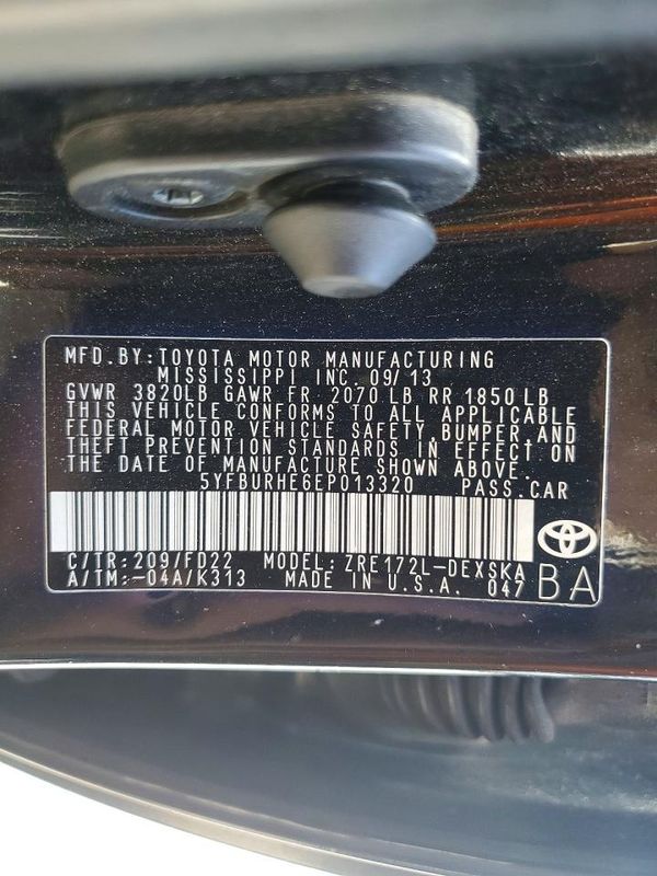 2014 TOYOTA COROLLA