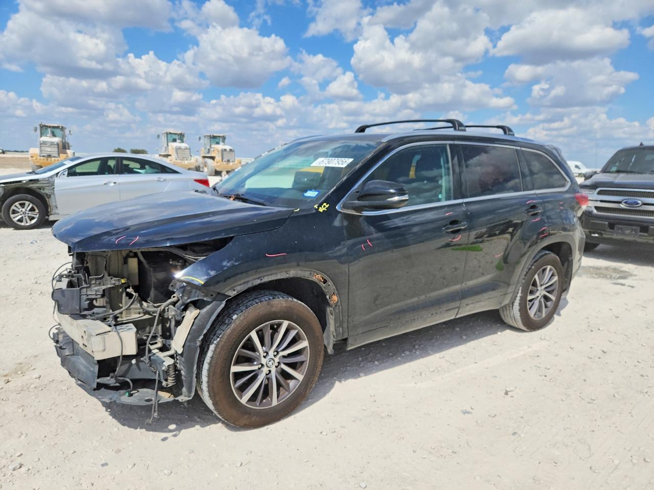 2018 TOYOTA HIGHLANDER SE/XLE