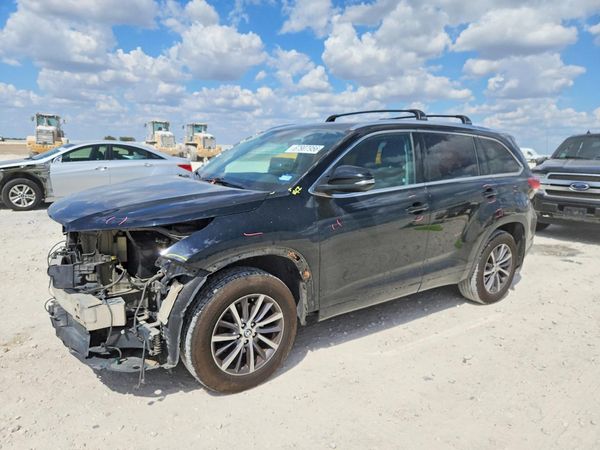 2018 TOYOTA HIGHLANDER