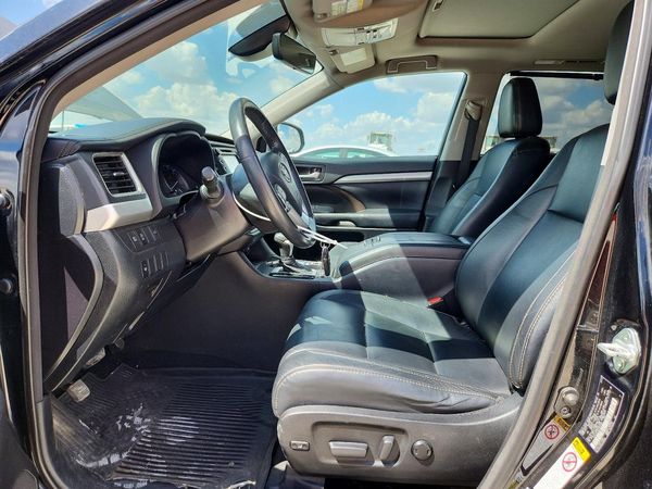 2018 TOYOTA HIGHLANDER SE/XLE