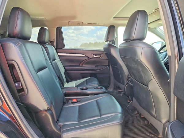 2018 TOYOTA HIGHLANDER SE/XLE