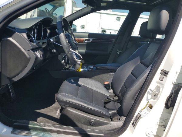 2014 MERCEDES-BENZ C
