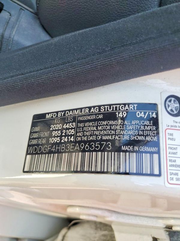 2014 MERCEDES-BENZ C