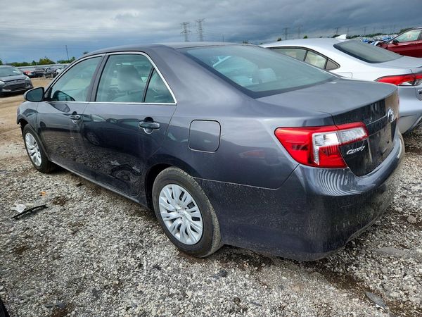 2013 TOYOTA CAMRY
