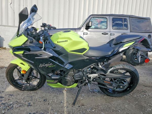 2026 KAWASAKI EX500