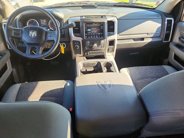 2018 RAM 3500 SLT