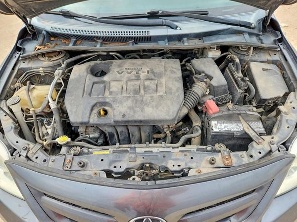 2013 TOYOTA COROLLA