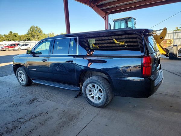 2016 CHEVROLET SUBURBAN LT
