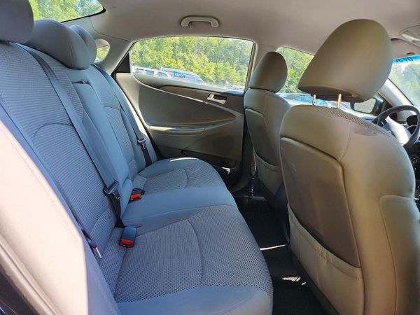 2013 HYUNDAI SONATA GLS/ GLS Popular