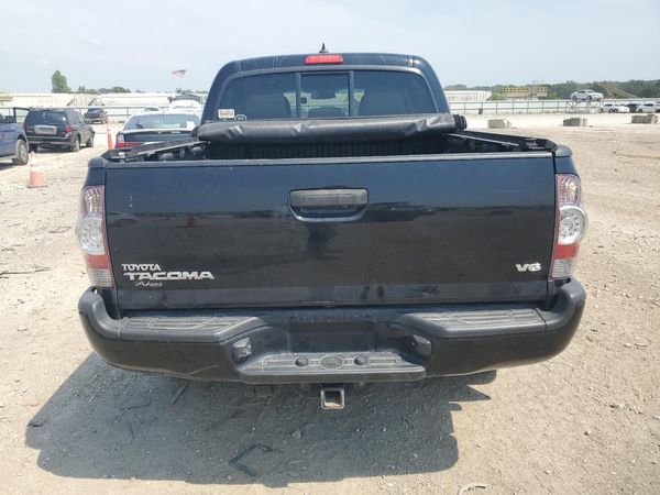 2015 TOYOTA TACOMA