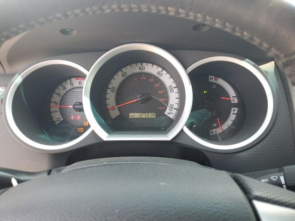 2015 TOYOTA TACOMA