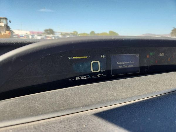 2016 TOYOTA PRIUS