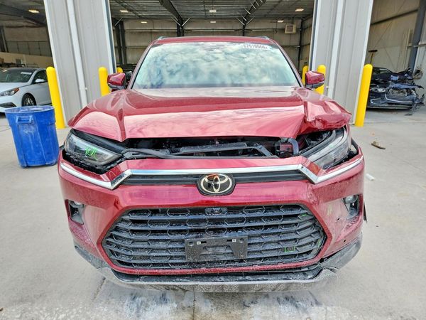 2026 TOYOTA GRAND HIGHLANDER