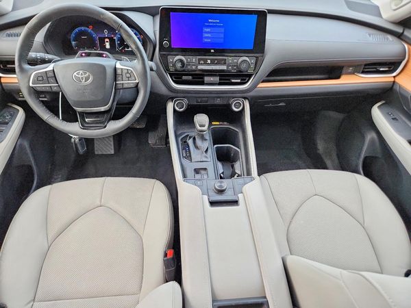 2026 TOYOTA GRAND HIGHLANDER