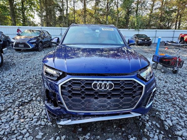 2022 AUDI Q5