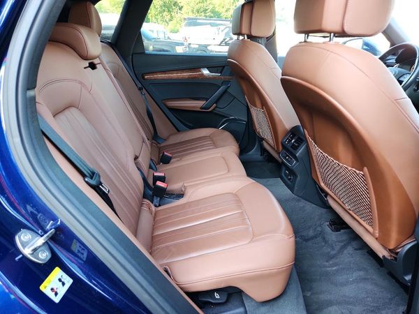 2022 AUDI Q5
