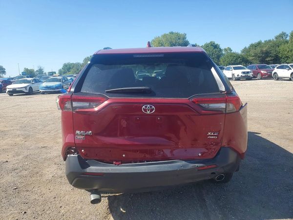2022 TOYOTA RAV4 XLE — DIRR