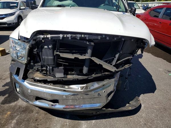2017 RAM 1500 SLT — Engine bay
