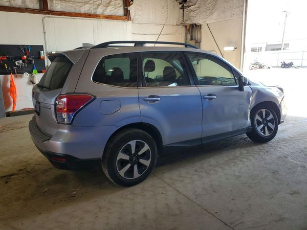 2018 SUBARU FORESTER