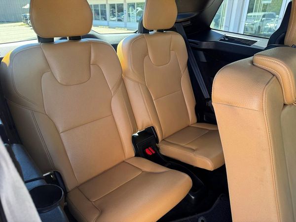 2018 VOLVO XC90