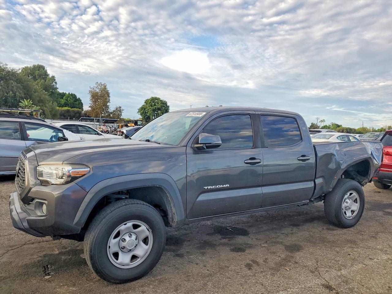 2020 TOYOTA TACOMA SR5
