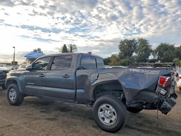 2020 TOYOTA TACOMA SR5