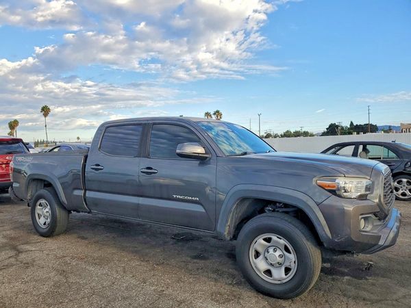 2020 TOYOTA TACOMA SR5