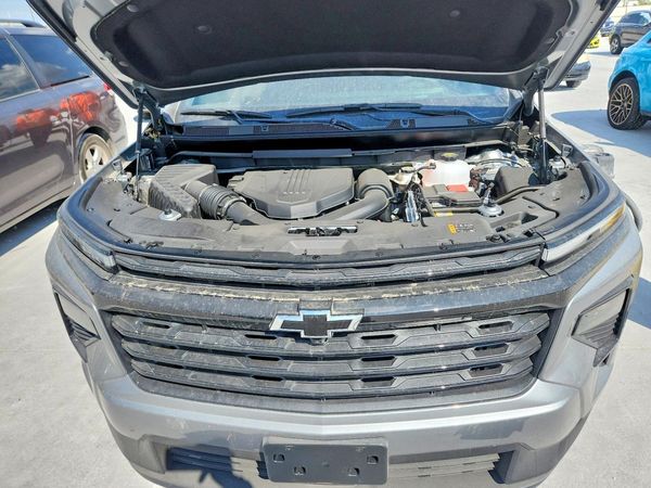 2026 CHEVROLET TRAVERSE LT — Engine bay