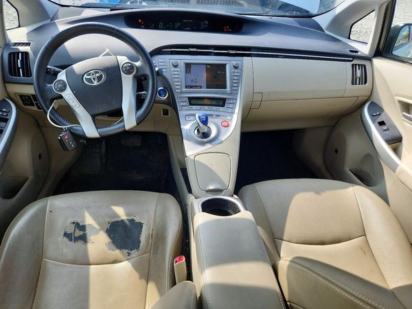2013 TOYOTA PRIUS