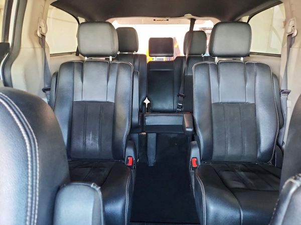 2019 DODGE CARAVAN SXT