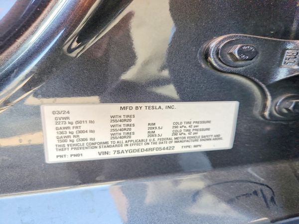 2024 TESLA MODEL Y