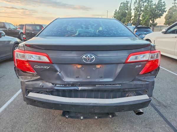 2012 TOYOTA CAMRY