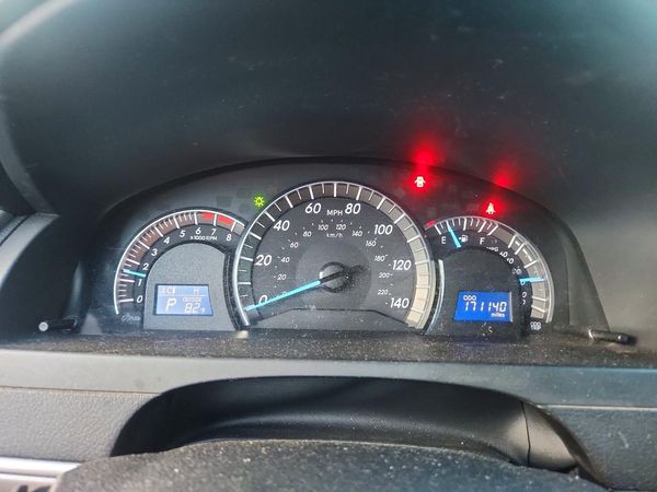 2012 TOYOTA CAMRY
