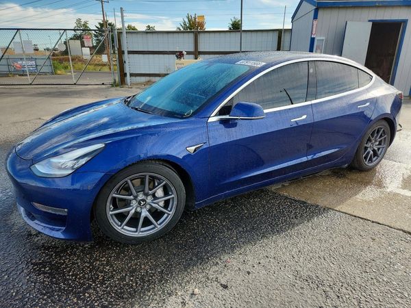 2020 TESLA MODEL 3