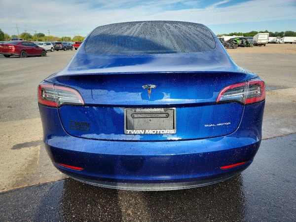 2020 TESLA MODEL 3