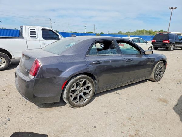 2016 CHRYSLER 300