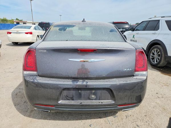 2016 CHRYSLER 300
