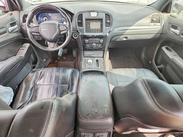 2016 CHRYSLER 300