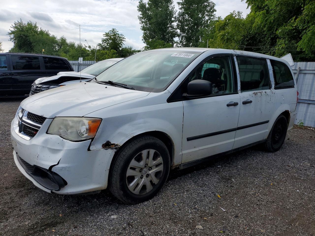 2013 DODGE CARAVAN SE — Front 3/4