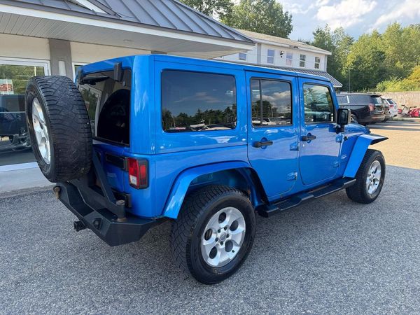 2015 JEEP WRANGLER UNLIMITED SAHARA 4X4